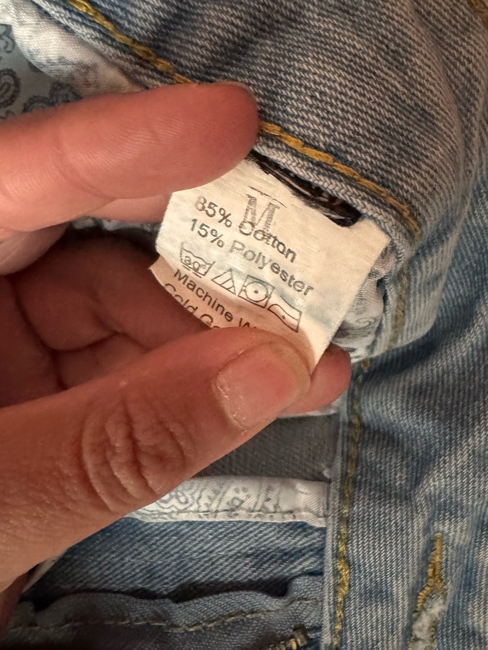 Light Wash Distressed Ripped Jeans - Picture 2 of 2
